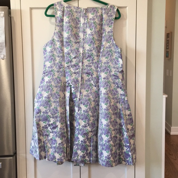 Lace & mesh dress - Picture 4 of 7